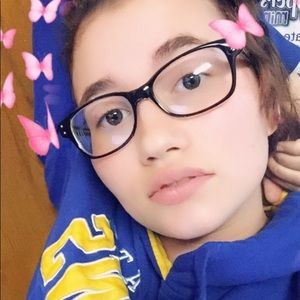 Meet your Posher, Michelle